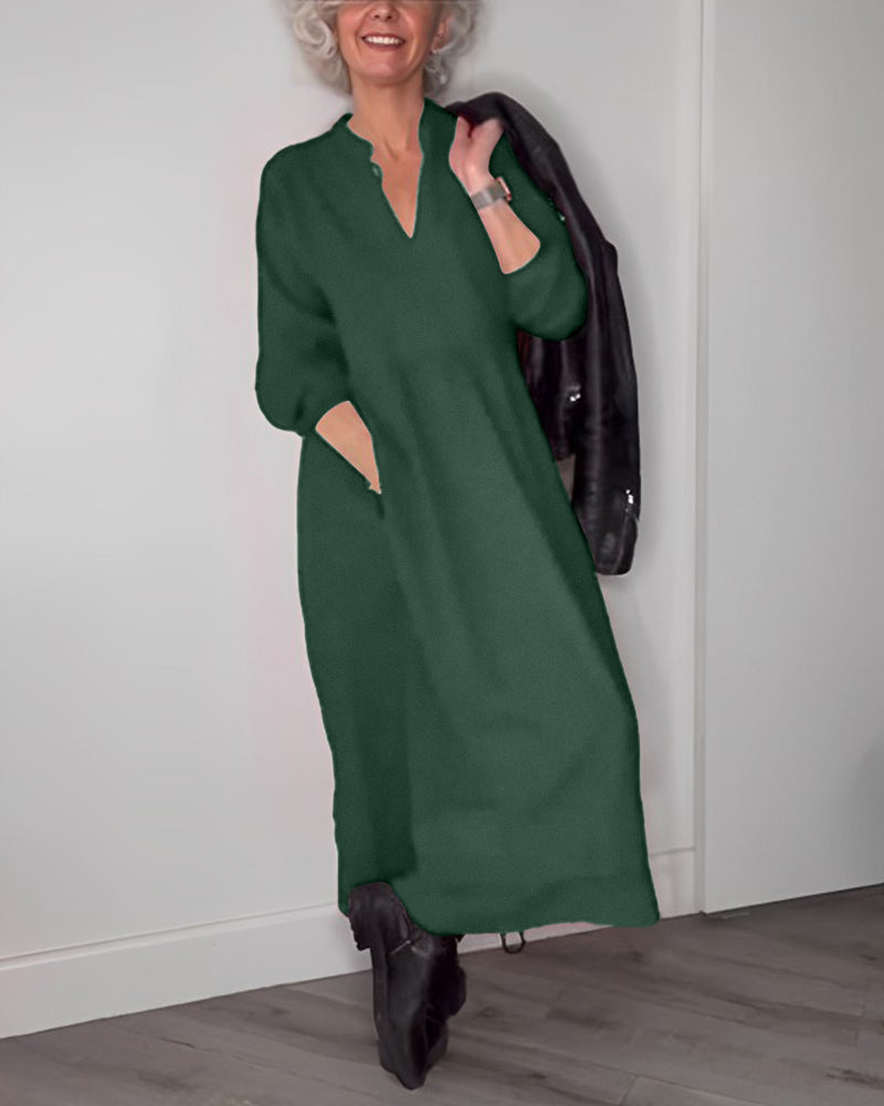 Xaviera | Elegant long dress with V-neck and pockets