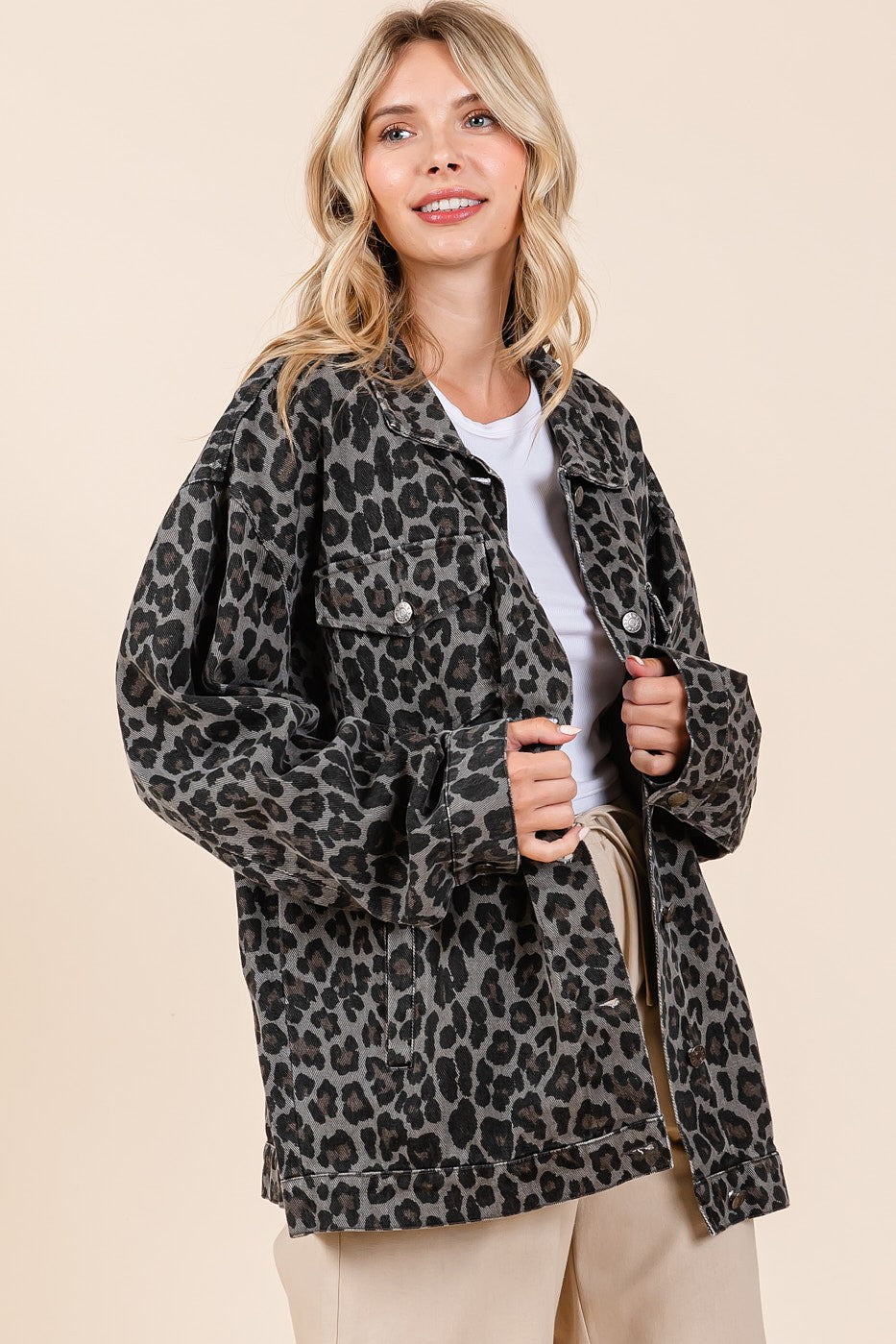 Geraldine | Mittoshop leopard denim jacket with buttons and chest pockets