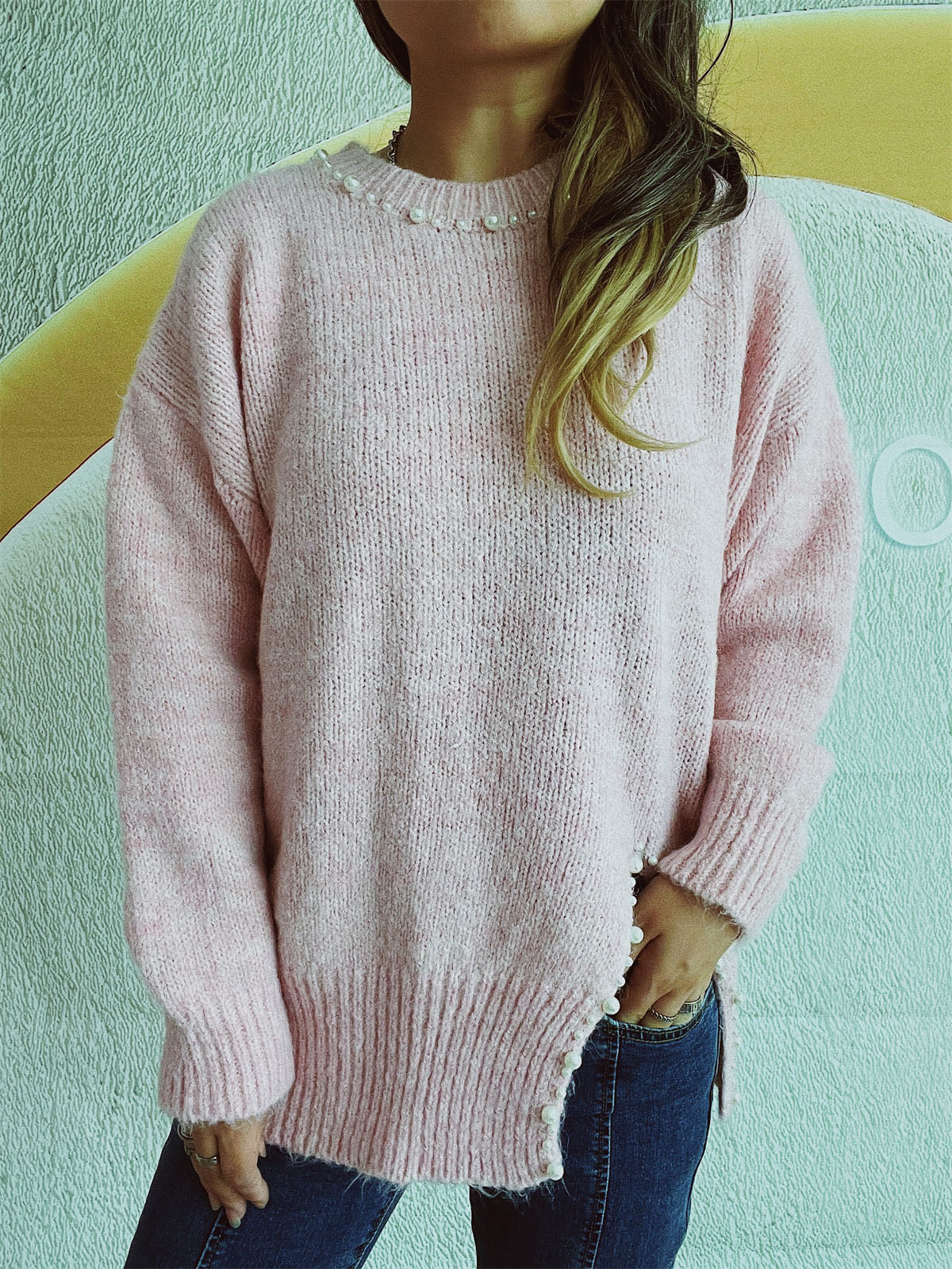 Larissa | Long-sleeved sweater with a slit and beaded trim and a crew neck