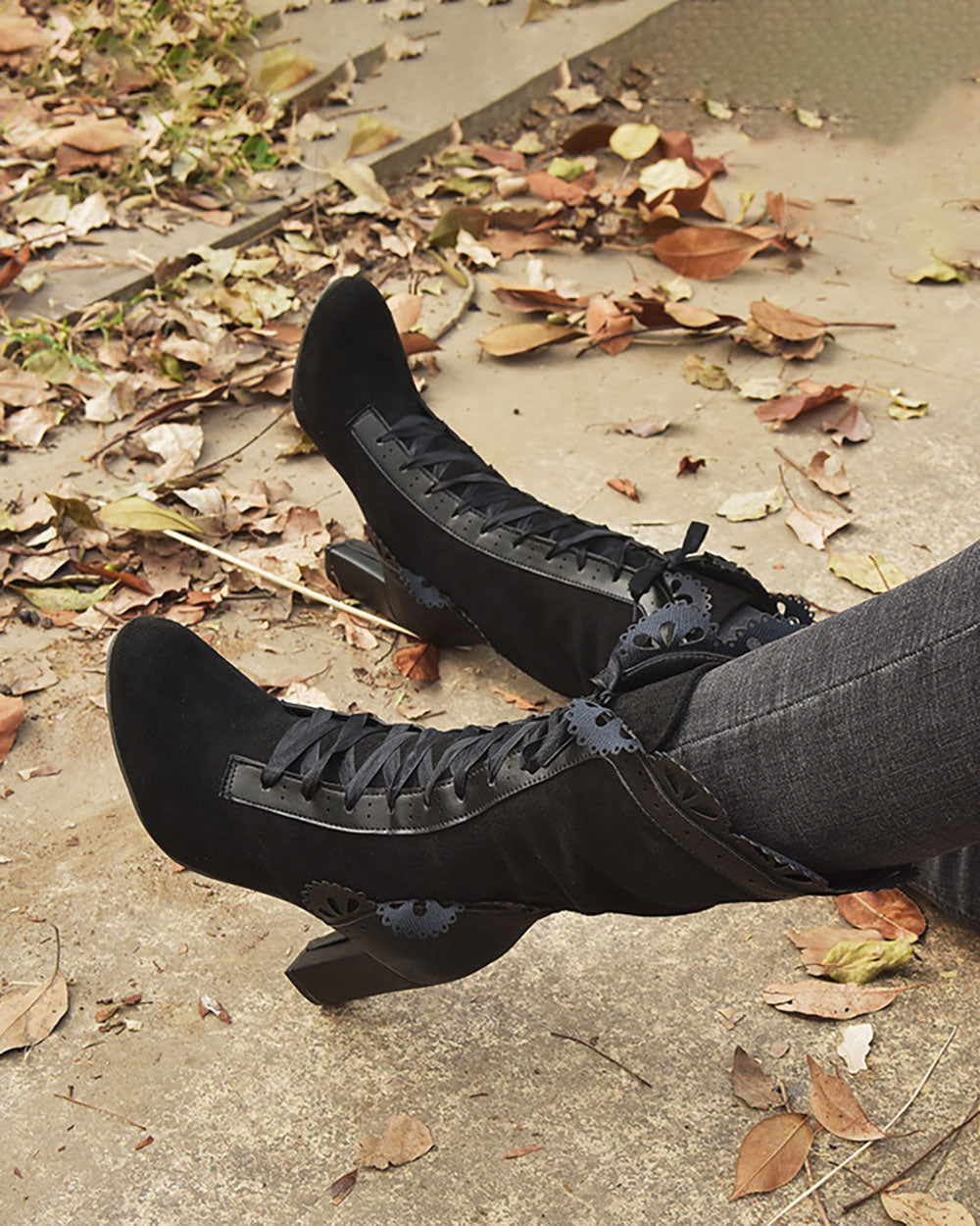 Florencia | Custom-made orthopedic casual boots.
