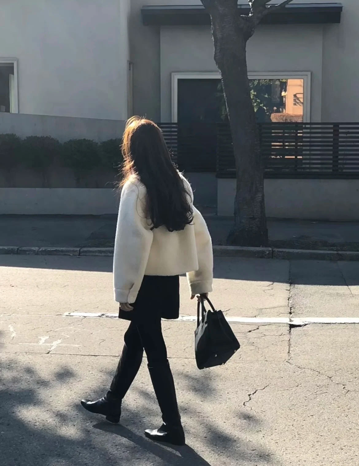 Magaly® | Long sleeve fashionable white winter coat for women