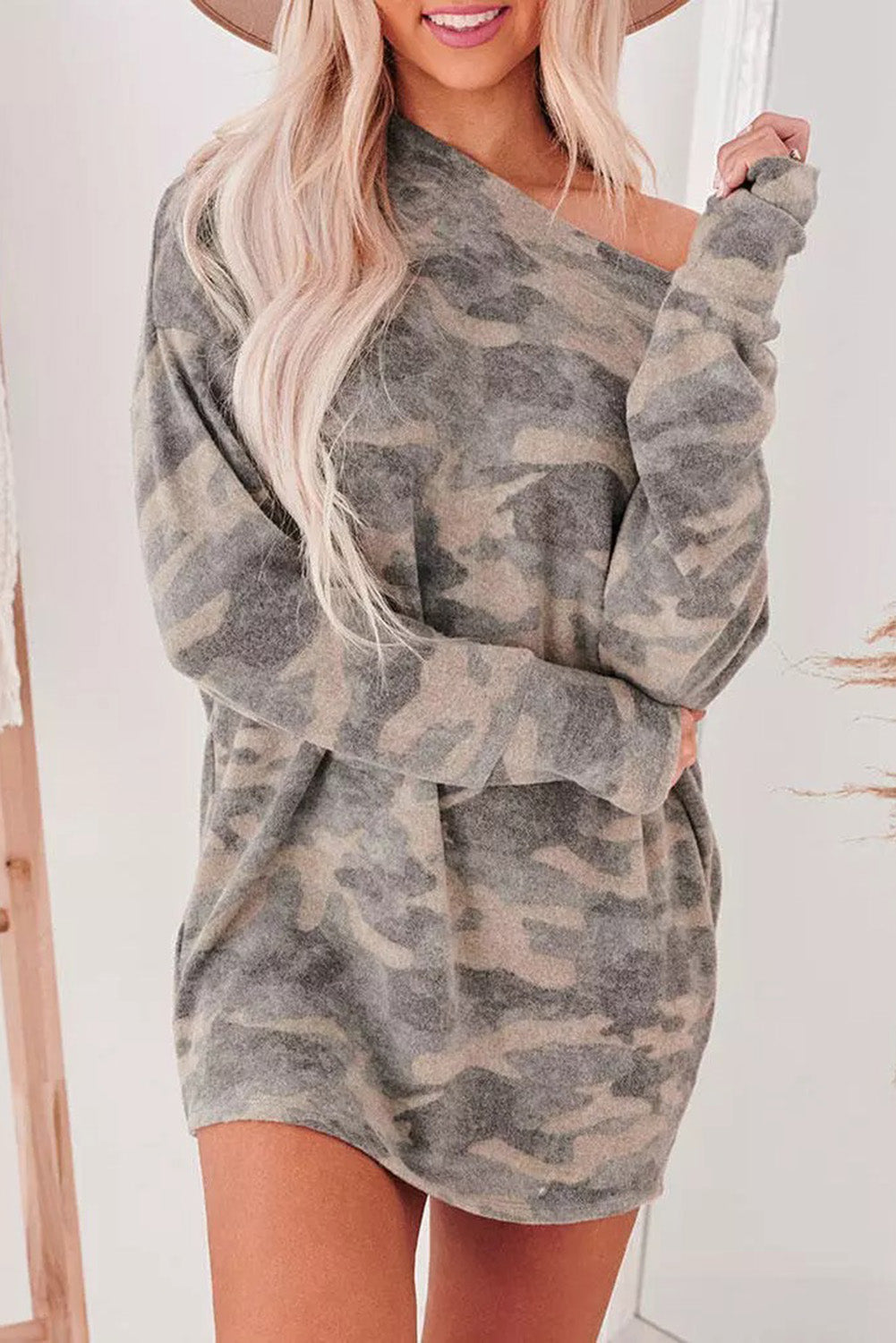 Zenaida | Casual and stylish winter dress