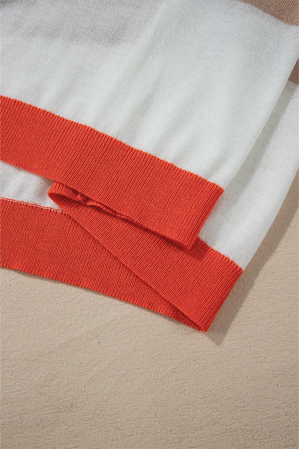Loretta | Contrasting striped long-sleeved knitted top with a crew neck