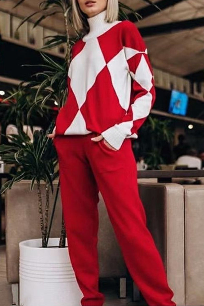 Elsa | Casual long sleeve turtleneck two piece with contrast turtleneck and color block pockets