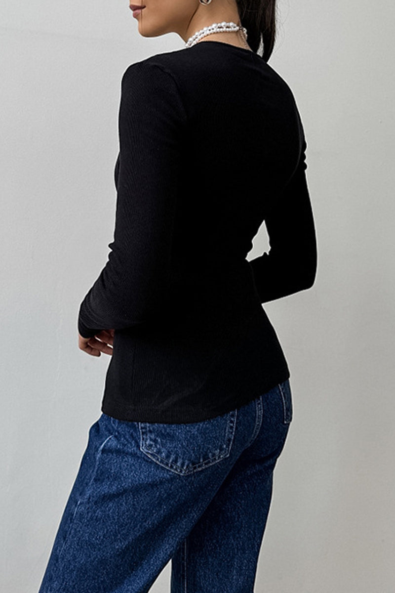 Enid | Casual tops with plain buttons and irregular O-neck