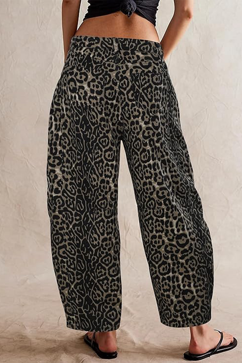 Imelda | Casual loose street denim jeans with leopard pocket and mid-rise