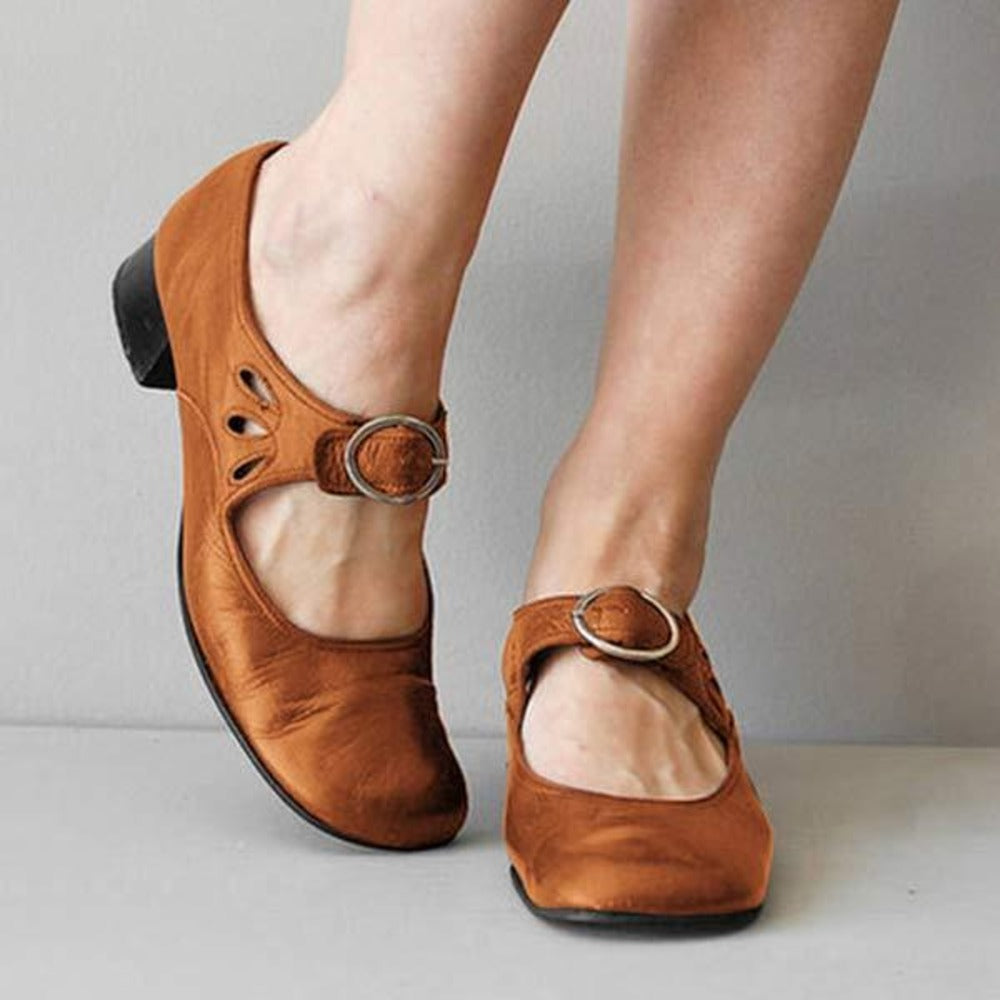 Trinidad® | Vintage Round Toe Shoes
