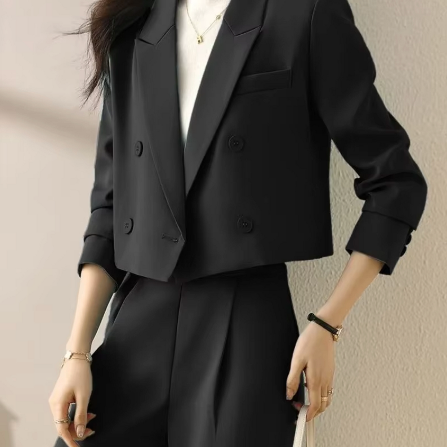 Delfina | Elegant short coat