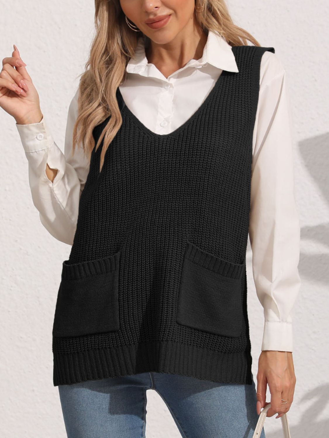 Johanna | Sweater vest with pockets and V-neck