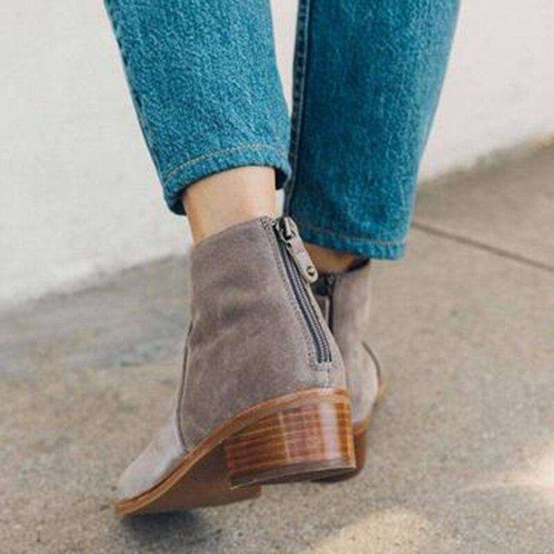 Elisa | Durable and supportive orthopedic boots
