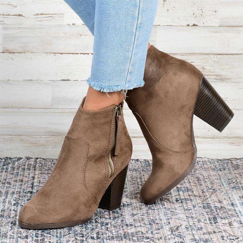 Lorena | Supportive, lightweight orthopedic boots