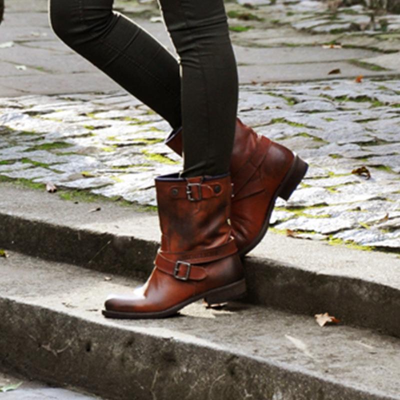 Hana | Timeless and supportive orthopedic boots