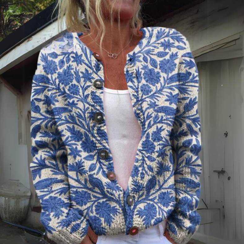 Antonia | Beautiful and warm floral print cardigan.