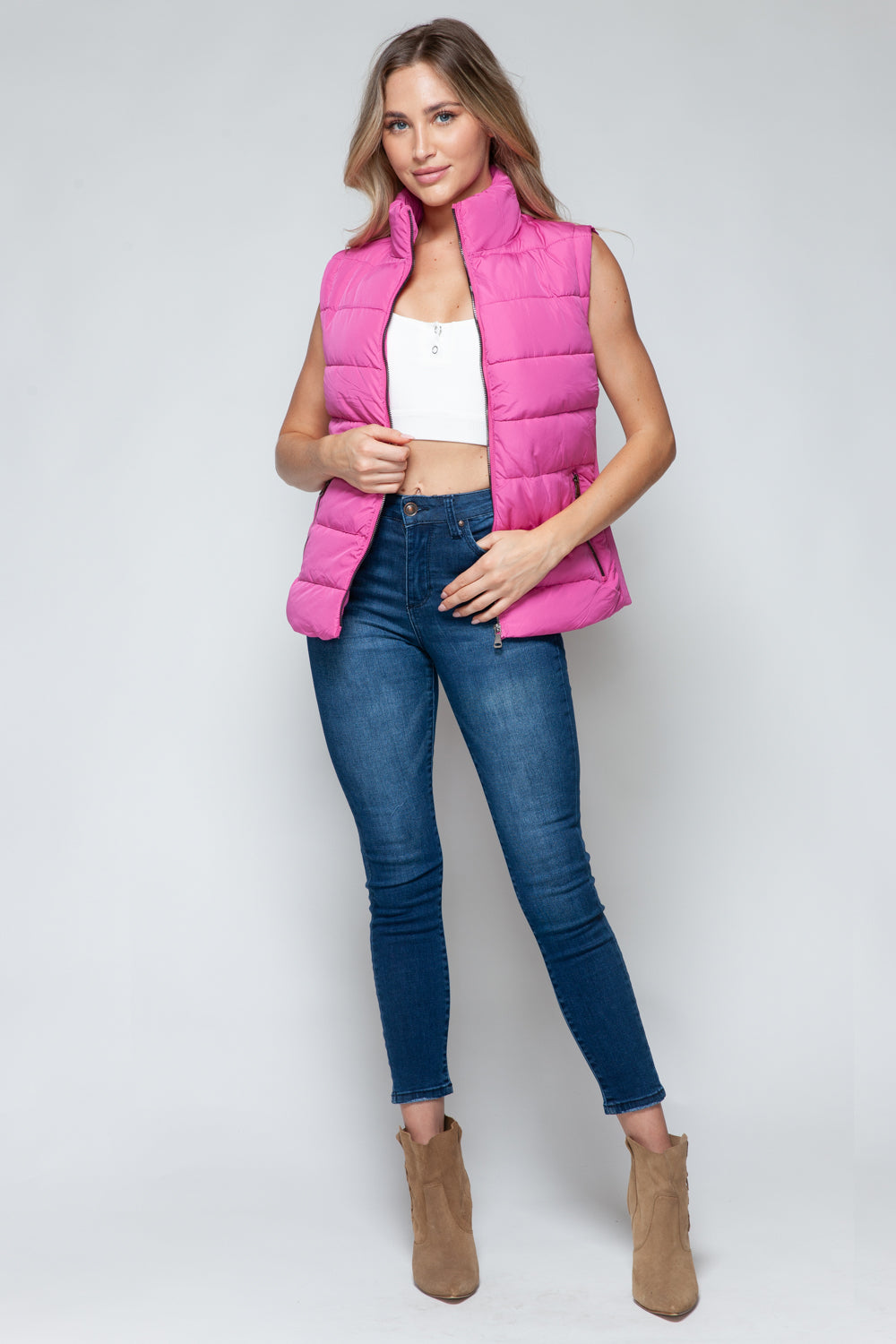 Juliana | Snobbish turtleneck vest with zip and pockets