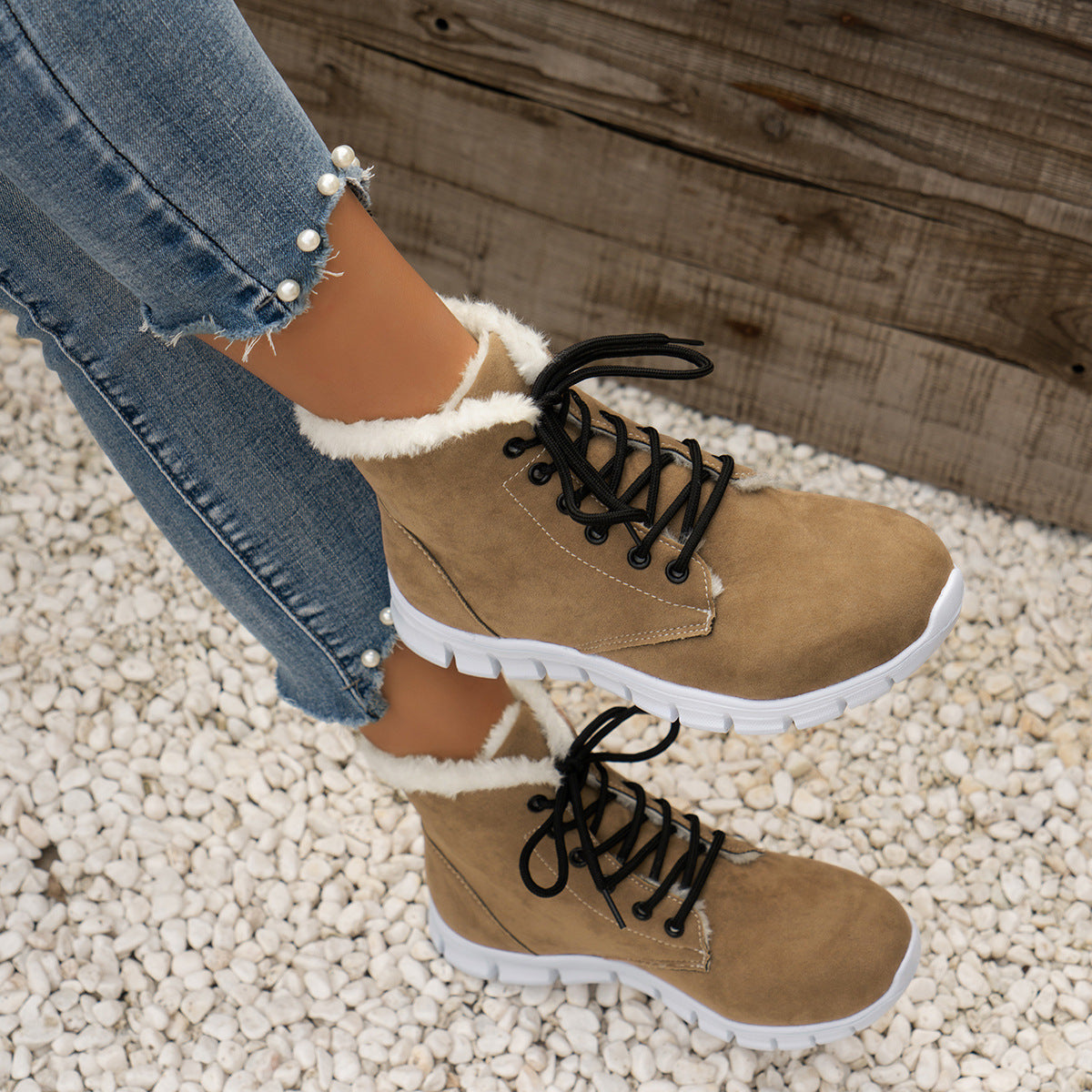 Brenda | Elegant and detailed supportive shoes