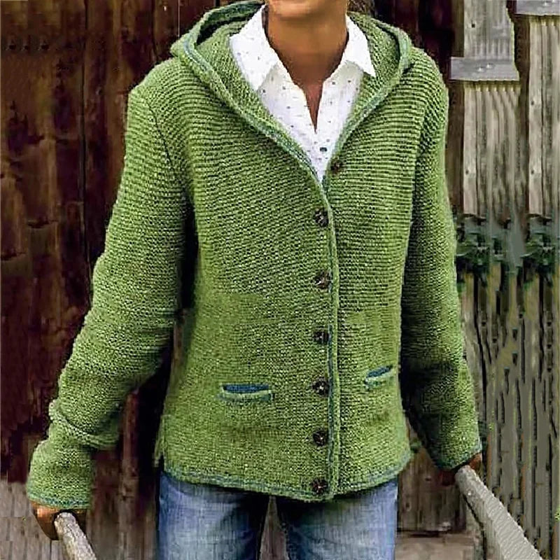 Sara| Simple and stylish winter garment