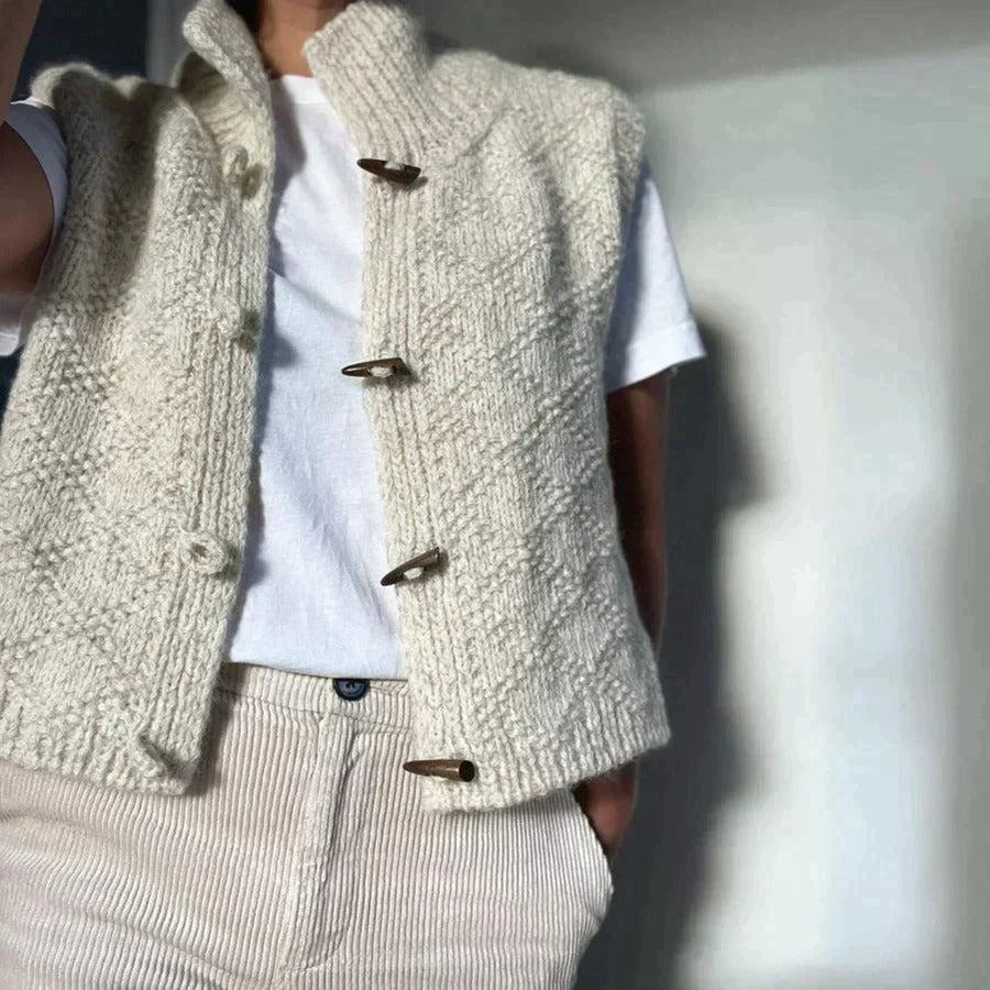 Maite® | Elegant cardigan and linen with buttons