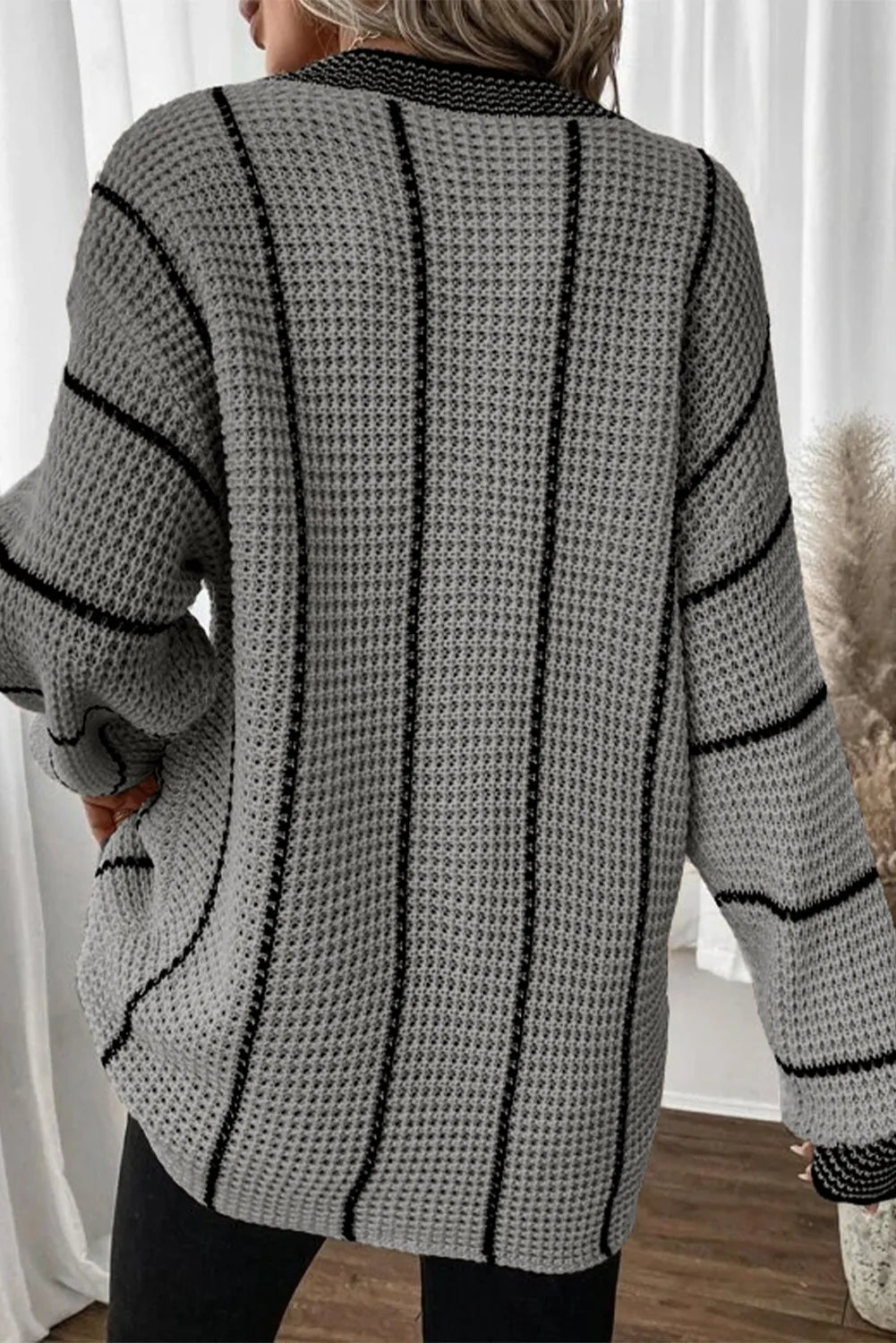 Lilian | Striped sweater with a V-neck and dropped shoulders