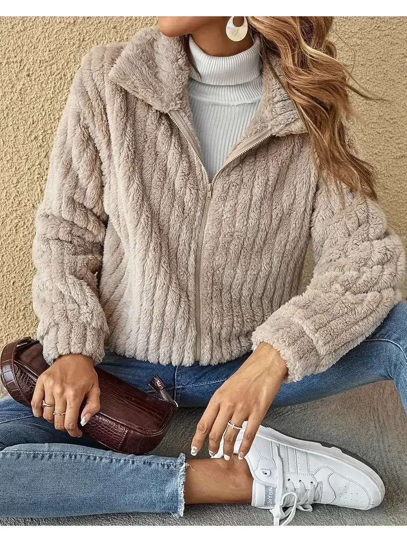 Penélope | Effortless and elegant winter garment