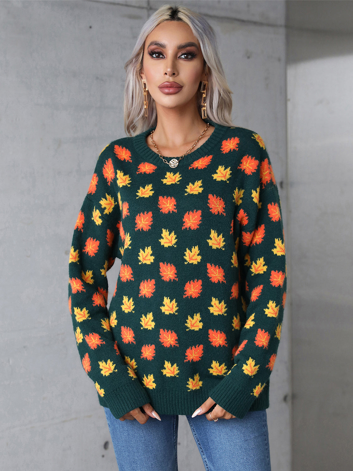 Araceli | Maple leaf long sleeve crew neck sweater