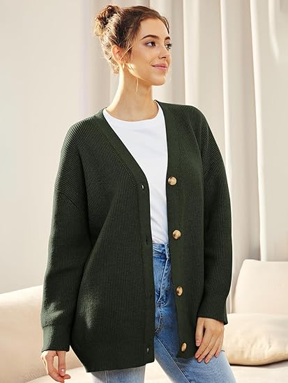 Tatjana | Lightweight cardigan with V-neck and buttons