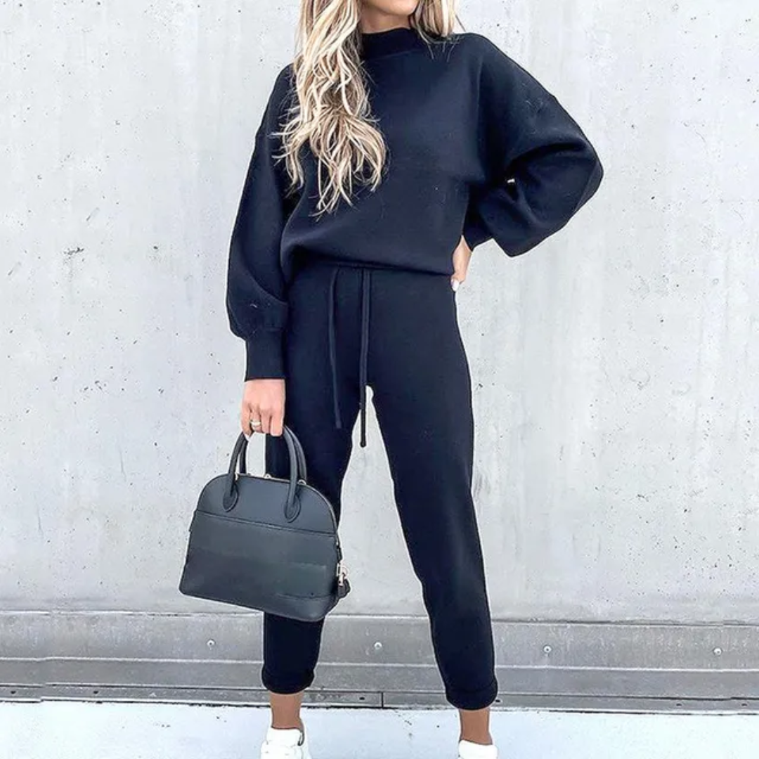 Mónica® | Comfortable and trendy women's tracksuit