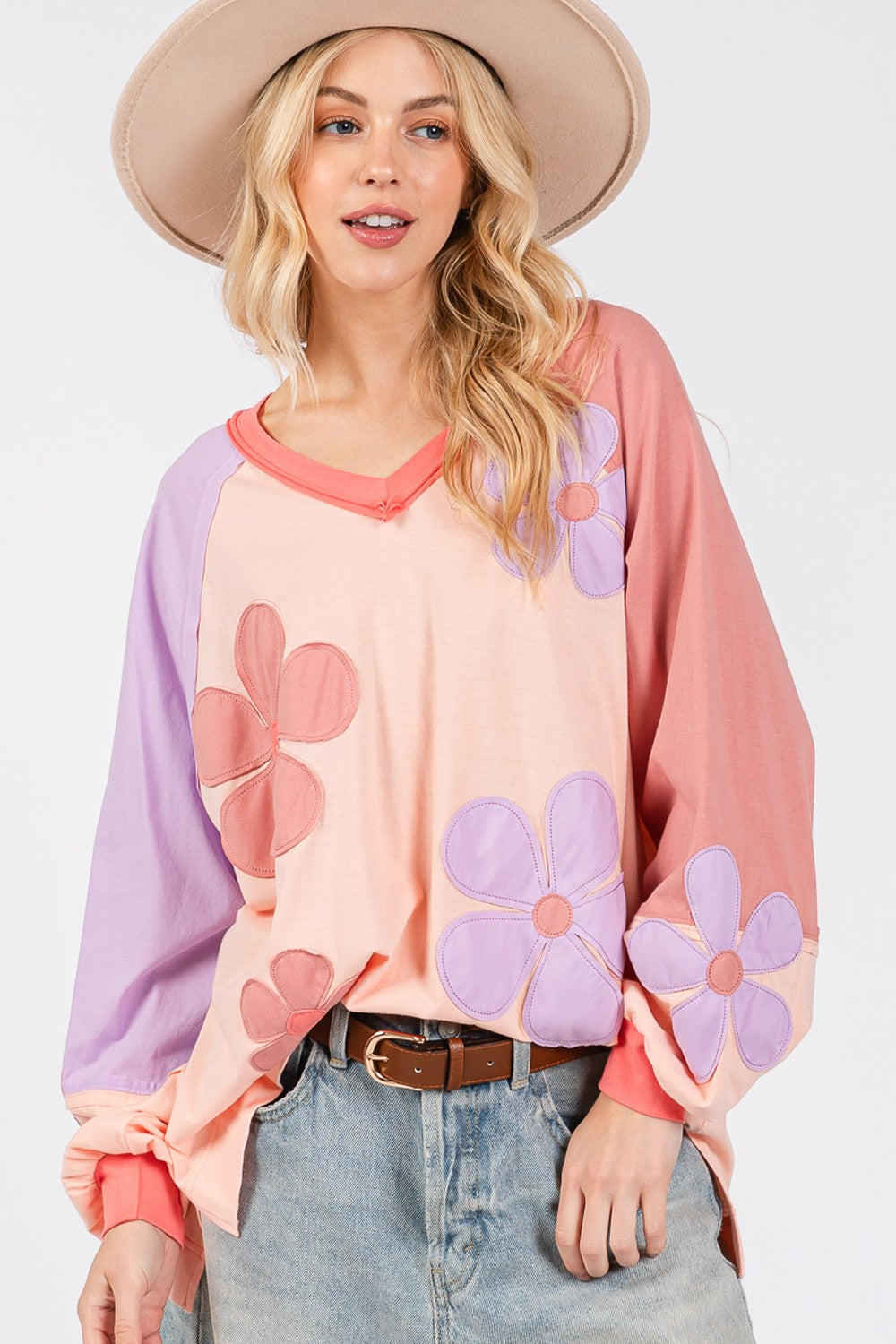Dulce | SAGE + FIG Long sleeve top with daisy appliqué patch and full size color block