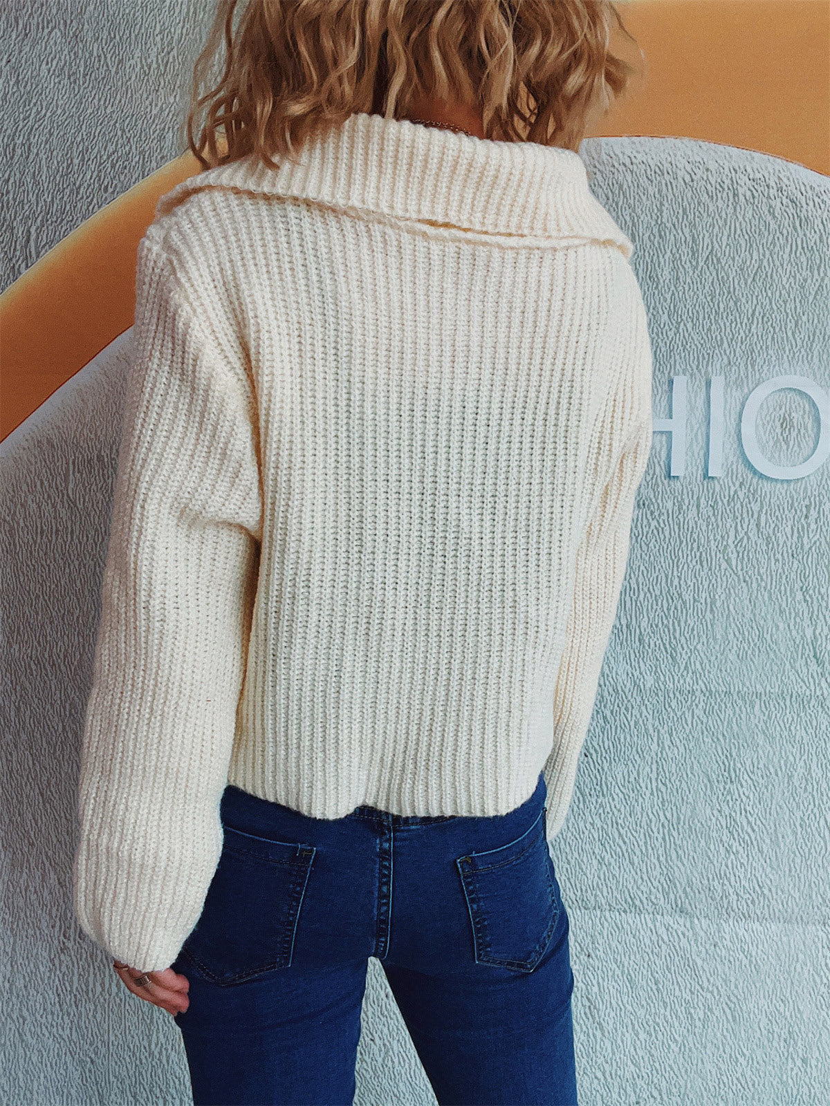 Estefanía | Long-sleeved cardigan with collar and zip