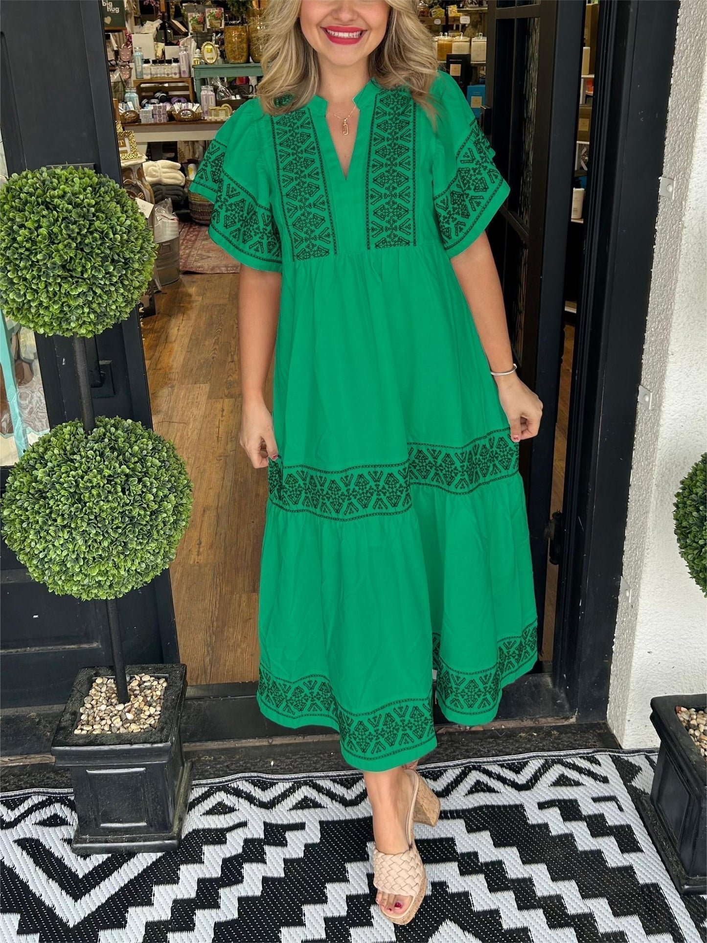 Sole® | Elegant Loose Puff Sleeve Dress