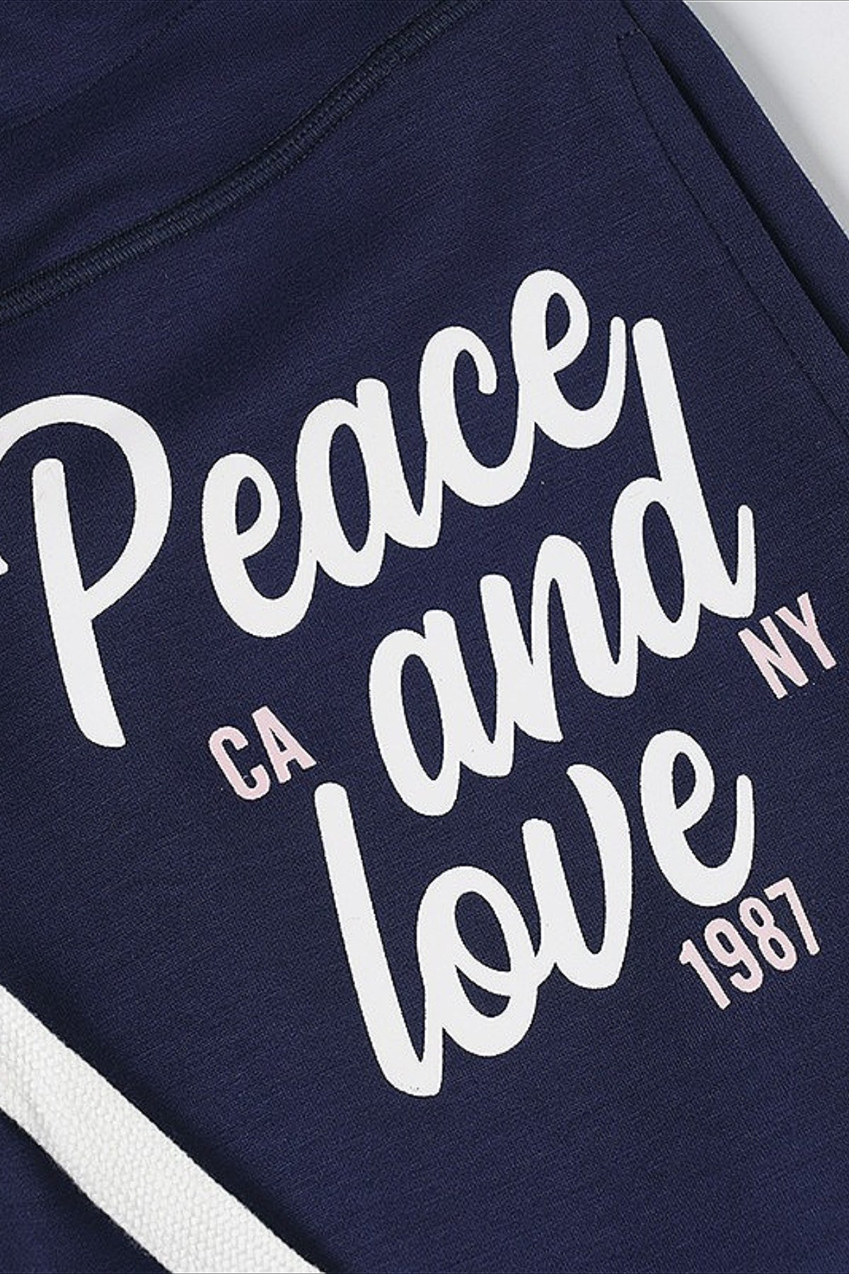 Chic Contrast Letter Print Elastic Loose Straight Pants