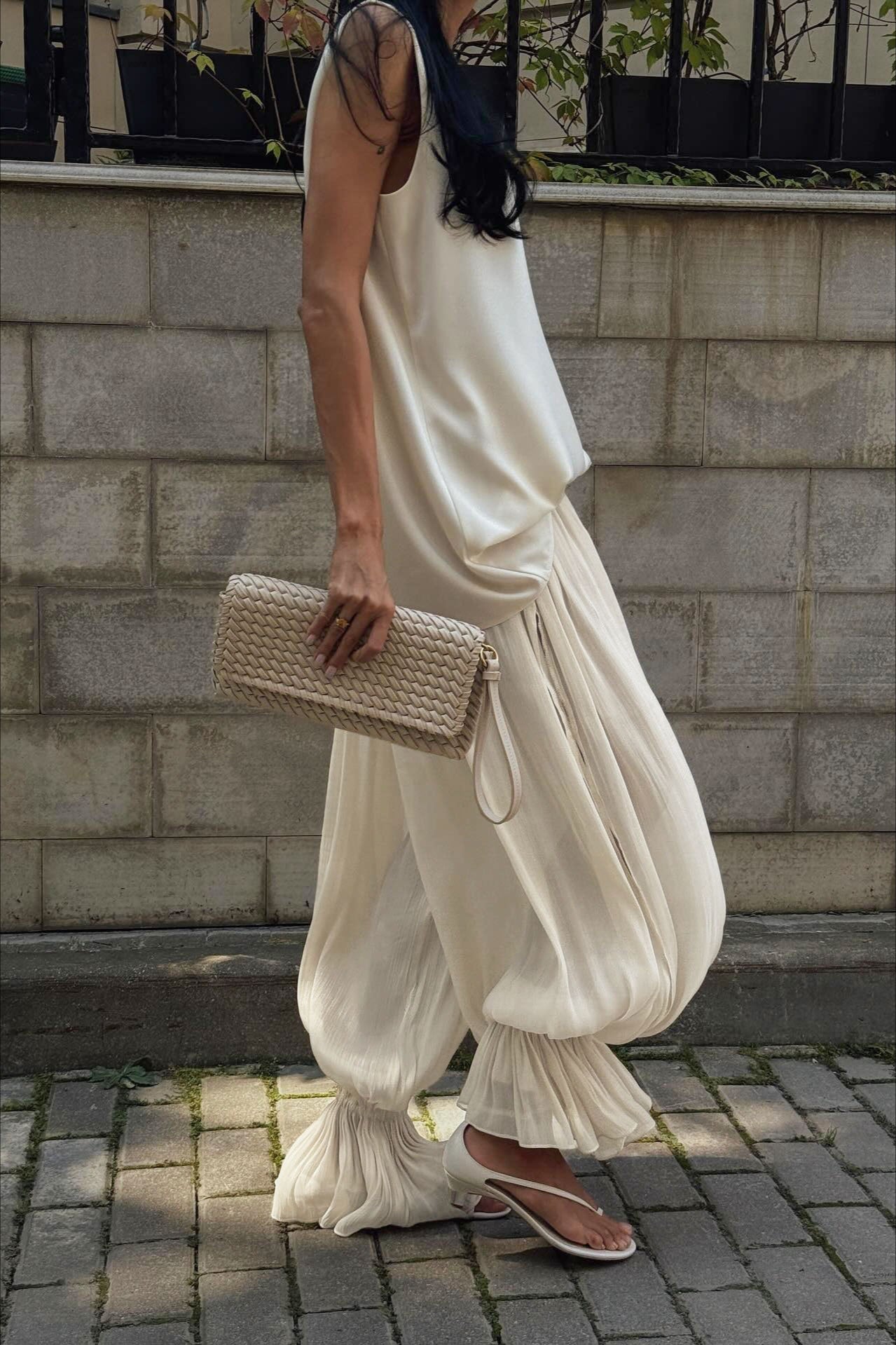 Structured Puff Ankle Chic Casual Pants