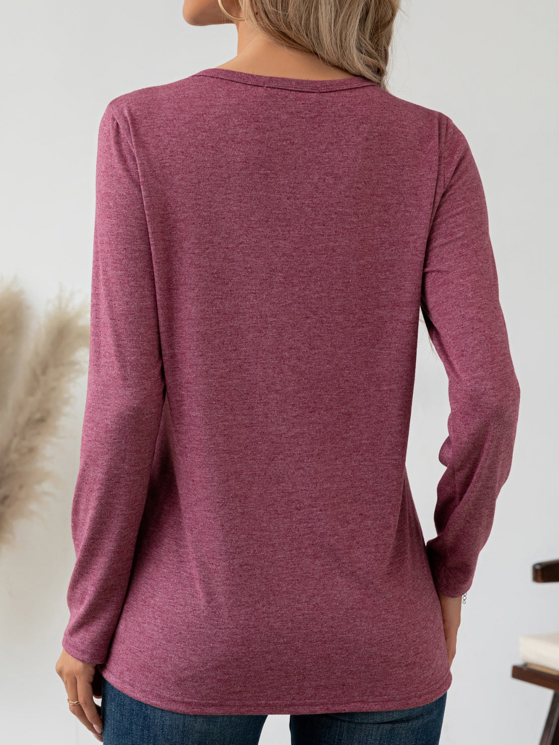 Leila | Long sleeve crew neck t-shirt