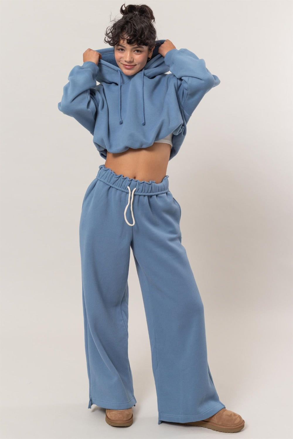 Martina | Cropped hoodie with bubble hem
