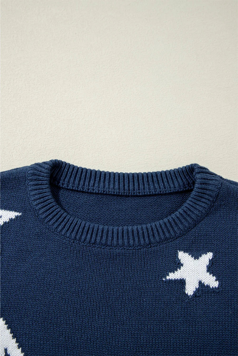 Blanca | Long-sleeved sweater with a star crew neck