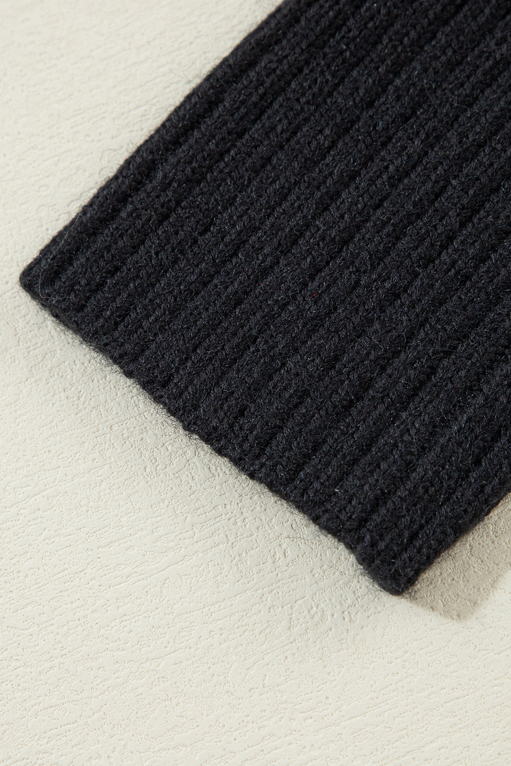 Ornella | Classic and stylish winter cardigan