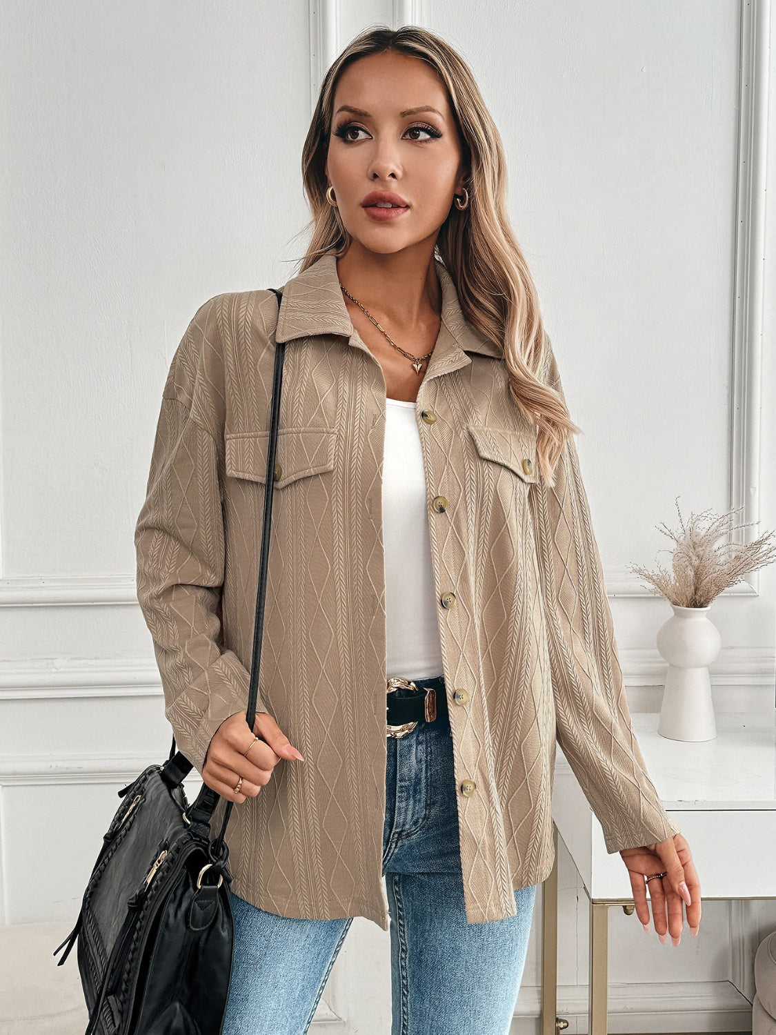 Marieke | Structured collared button-down jacket