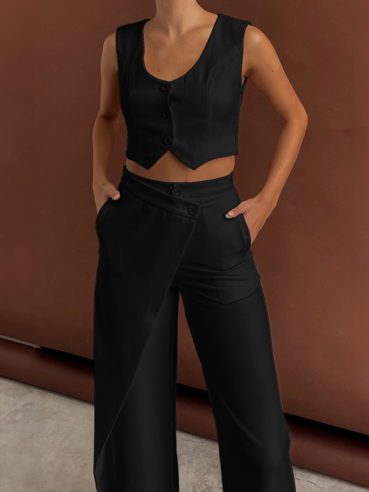Sidney® | Elegant Trouser Set With An Asymmetrical Cut