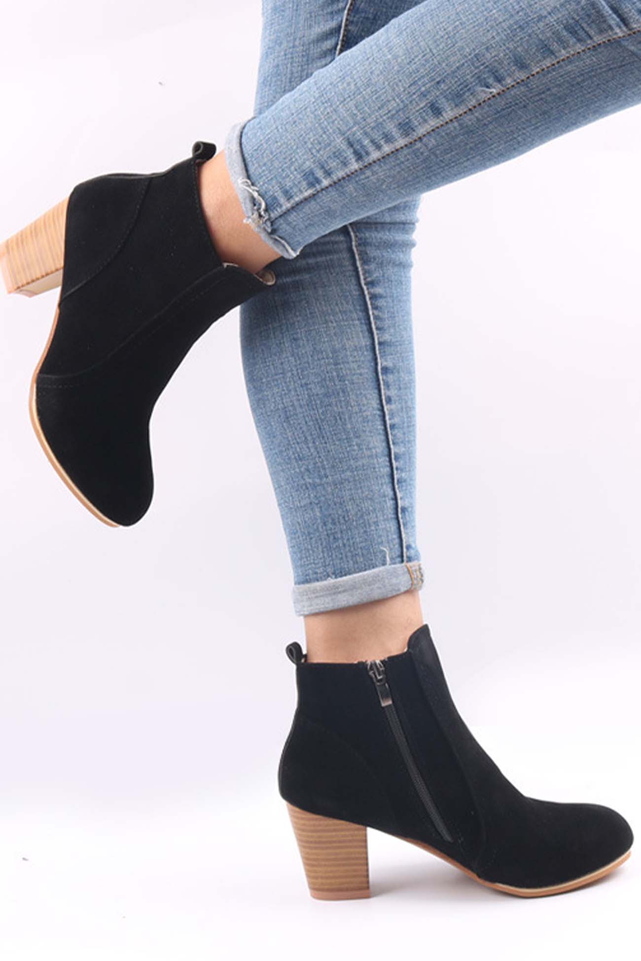 Romina | Fashionable, supportive orthopedic boots
