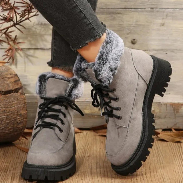 Yadira | Supportive and stylish orthopedic boots