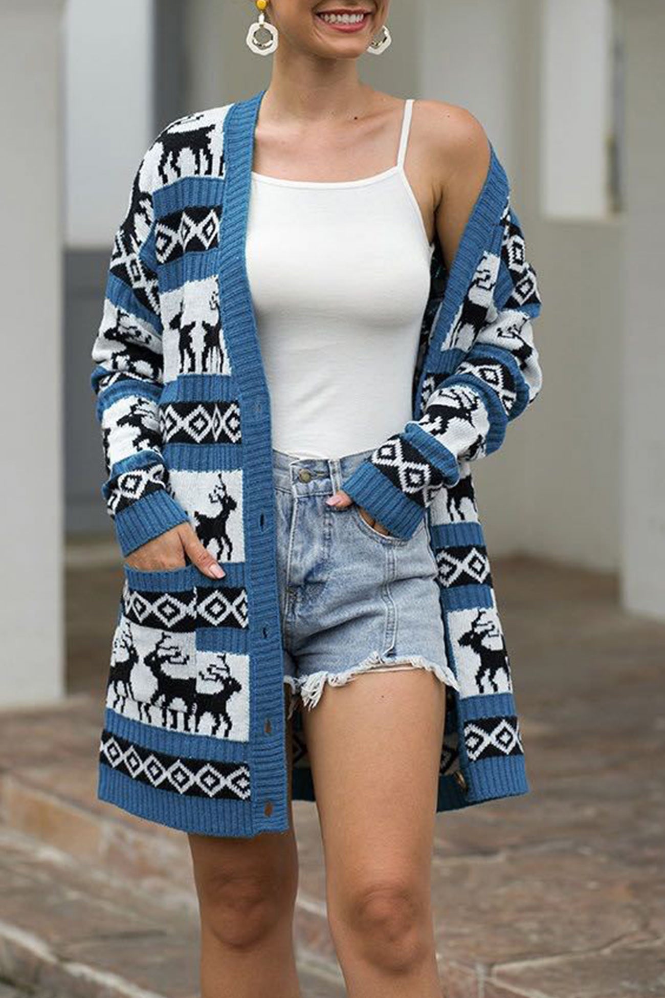 Rosanna | Mid-length cardigan with a Christmas snowflake deer pattern