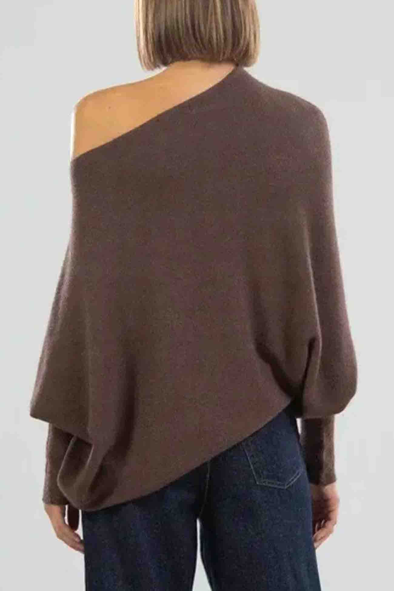 Paulina | Solid long-sleeved shirt with a crew neck