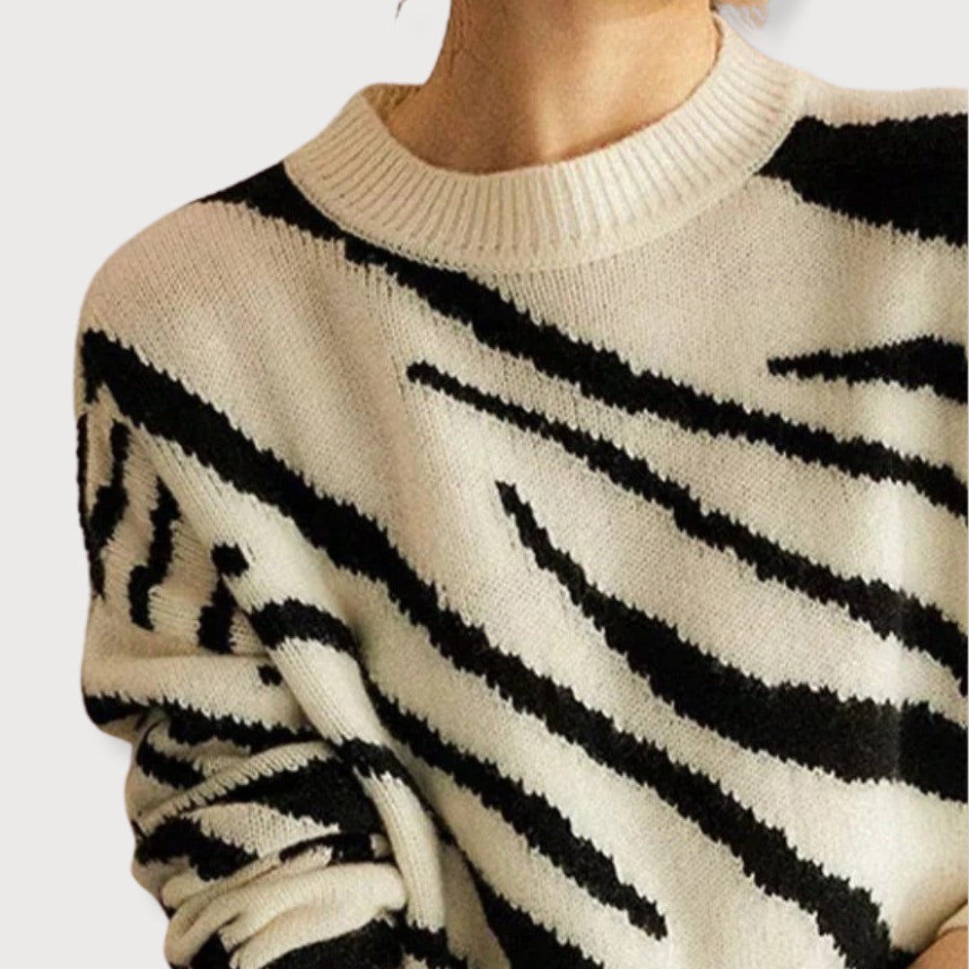 Francisca | Abstract print sweater for women