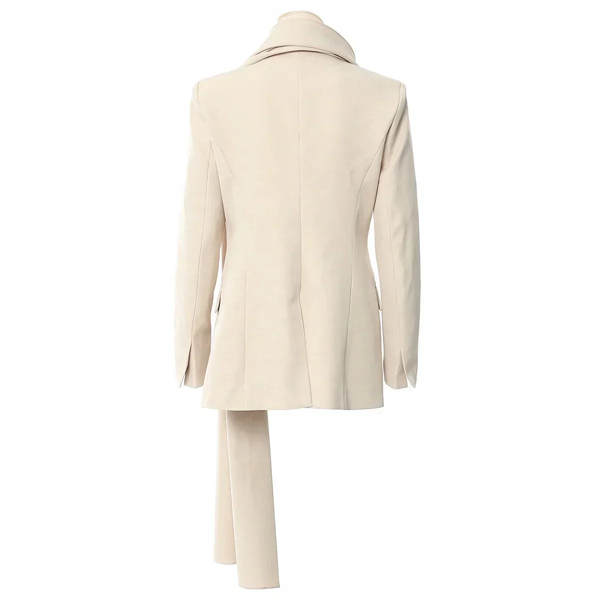 Dafne | Fashionable and effortless winter garment