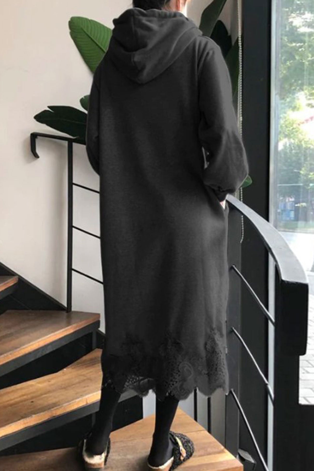 Hedwig | Hooded dress with lace hem