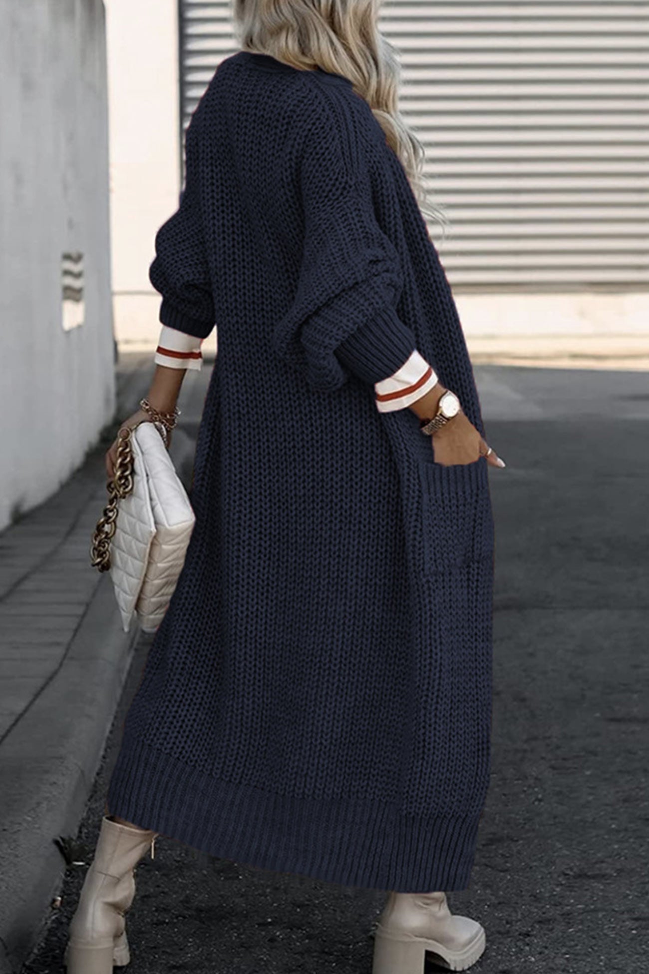 Teresa | Long cardigan with lantern sleeves at the front and pockets
