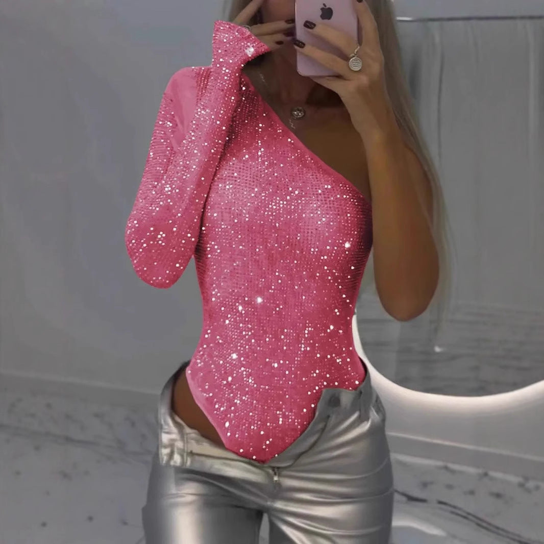 Frida® | Top with an épaule and sequins with rhinestones