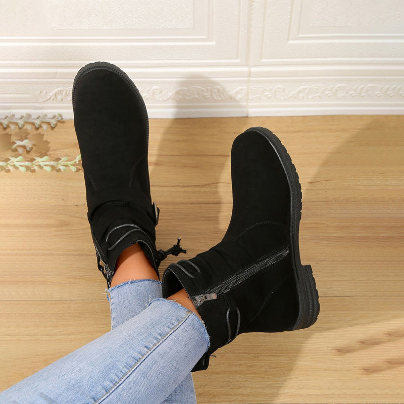 Zaira | Durable and supportive orthopedic boots