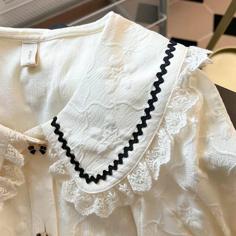 Kirstie® | Blouse With Peter Pan Collar And Puff Sleeves In French Style