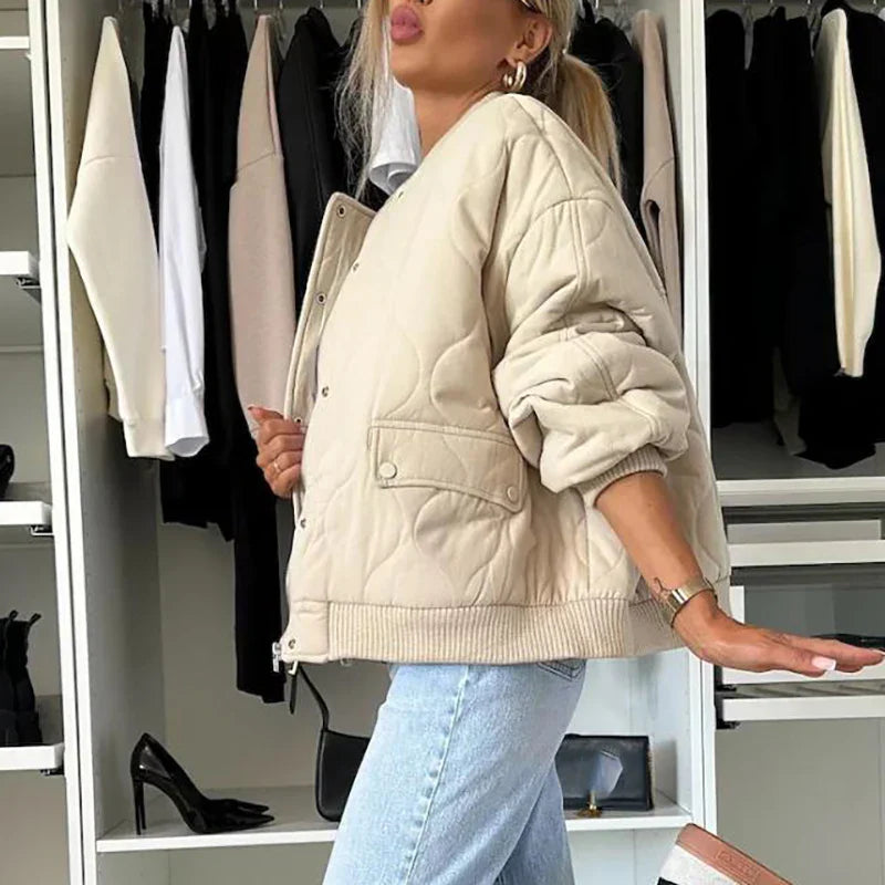 Carina | Versatile bomber jacket for women