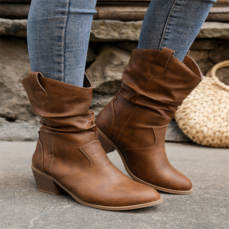 Helga | Casual, orthopedic cut boots